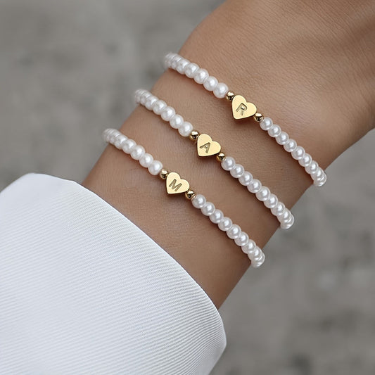 Elegant Armbånd med Initial i Hjerte (A–Z)