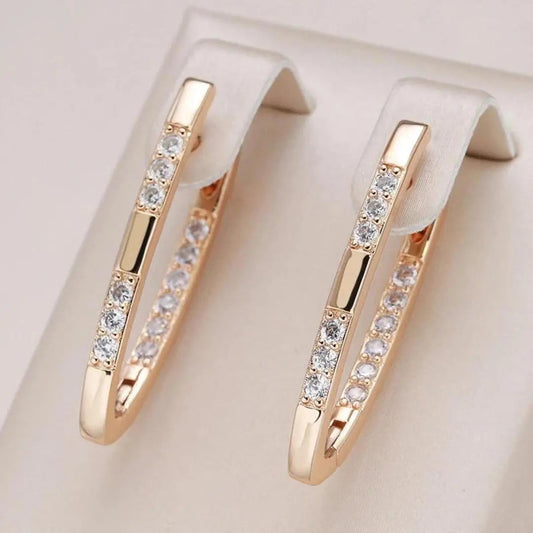Elegante øreringe med zirkonia-sten