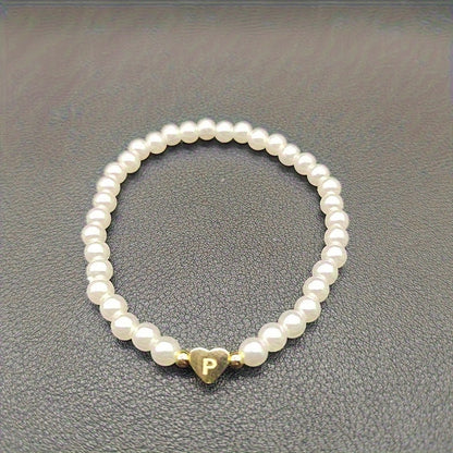 Elegant Armbånd med Initial i Hjerte (A–Z)
