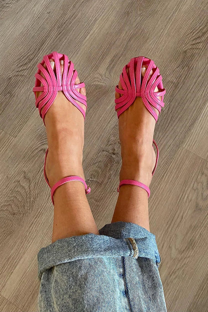 Vittoria flade sandaler med smykkedetaljer – komfort