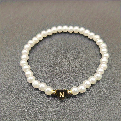 Elegant Armbånd med Initial i Hjerte (A–Z)