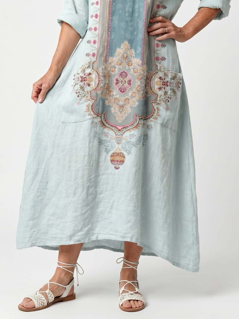 Kassiani | Oversize midikjole med ornamental broderet overdel og lommer