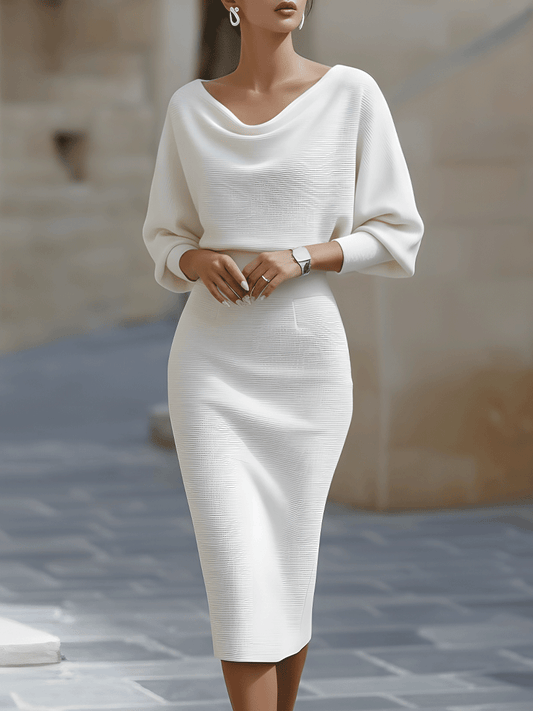 Clarisse™ — Elegant tidløs draperet midikjole