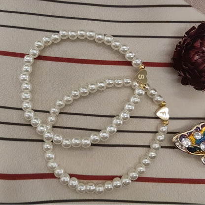 Elegant Armbånd med Initial i Hjerte (A–Z)