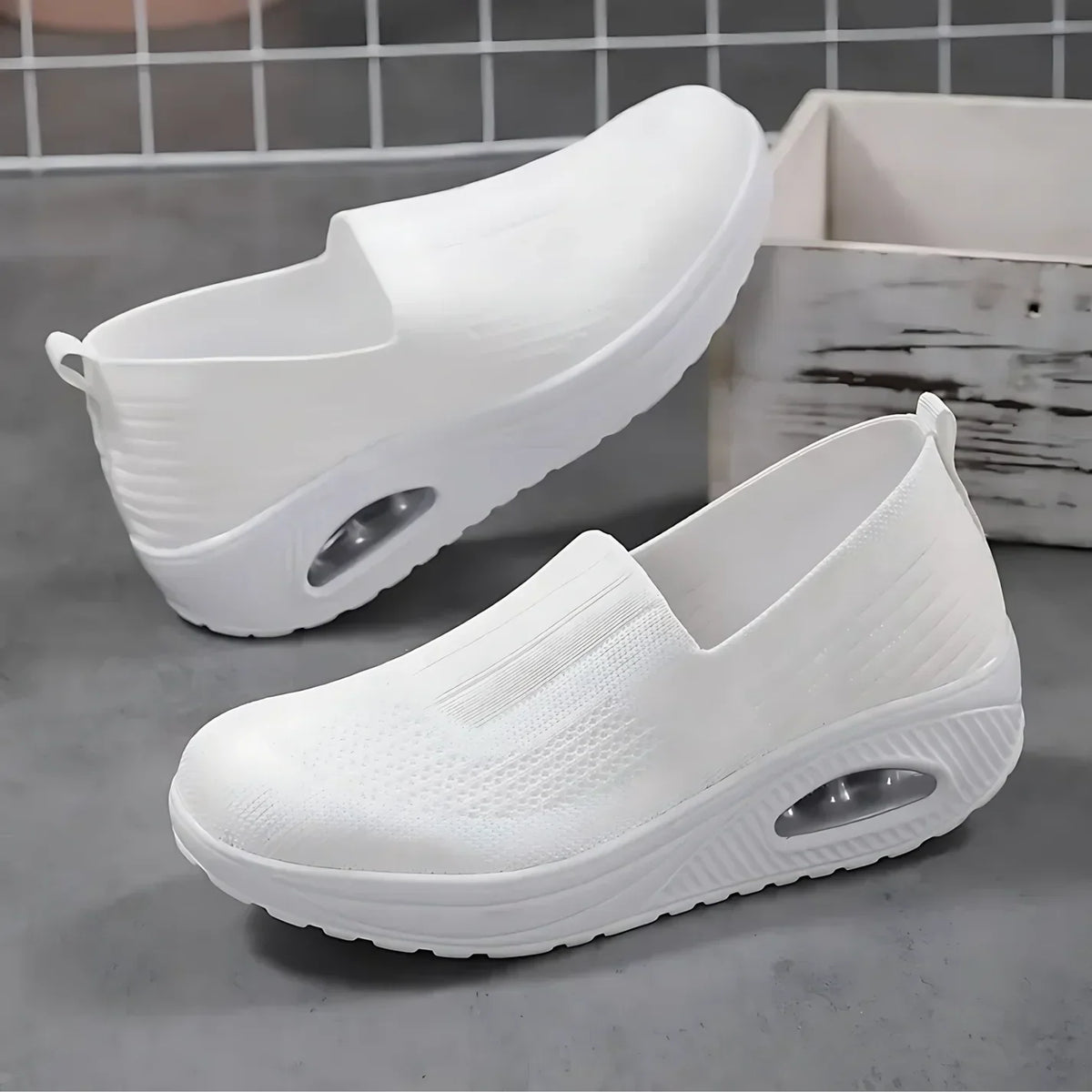 Laurence™ — Slip-on sneakers med kilesål til hverdagskomfort