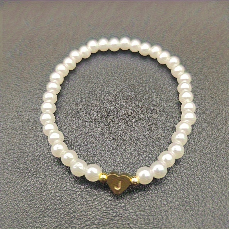 Elegant Armbånd med Initial i Hjerte (A–Z)