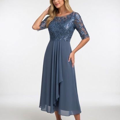 Séraphine™ — Elegant midikjole i blonde med tidløs charme