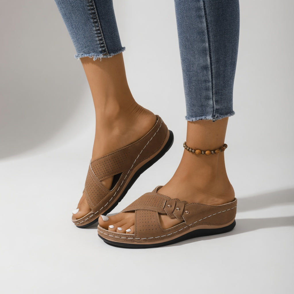 Raphaëlle™ — Elegante sandaler med krydsede remme og naturlig komfort