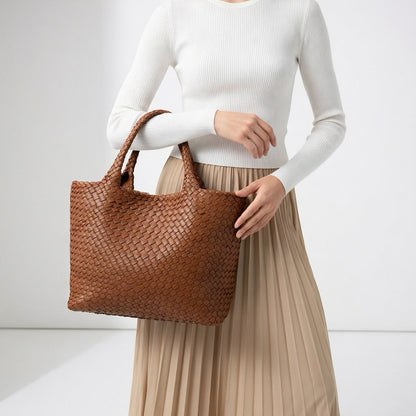 Delphine™ — Flettet shopper i tidløs elegance