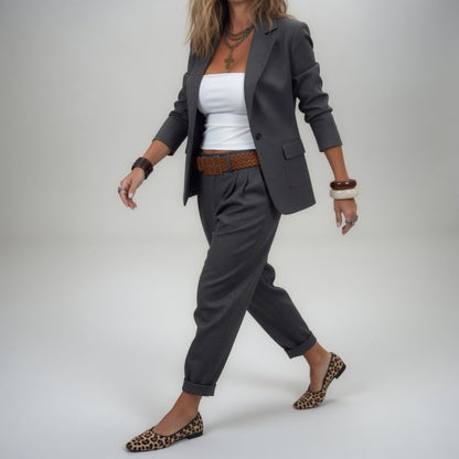 Gaïane™ – Flydende, afslappet elegant buksedragt