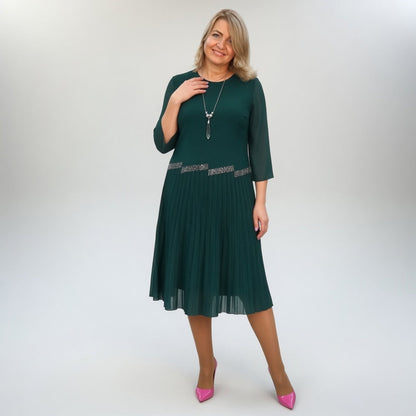 Christèle™ — Plisseret midikjole med sofistikeret elegance
