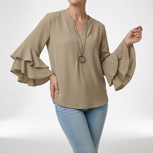 Mélorisse™ — Elegant flydende bluse med flæseærmer