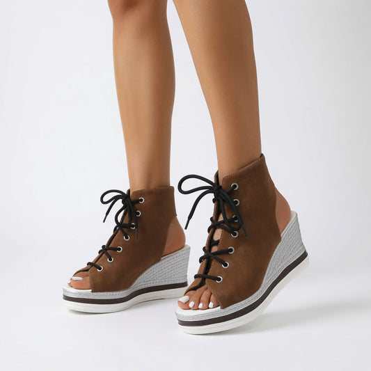 Lacéoline™ — Urban sneaker med kilehæl, åben tå og snørebånd