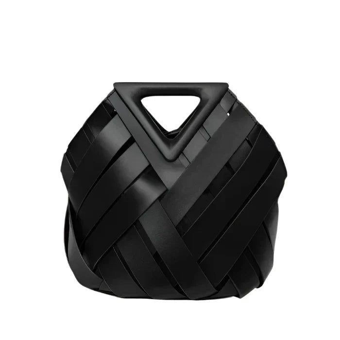 Juliette™ — Elegant flettet taske i blødt læderlook