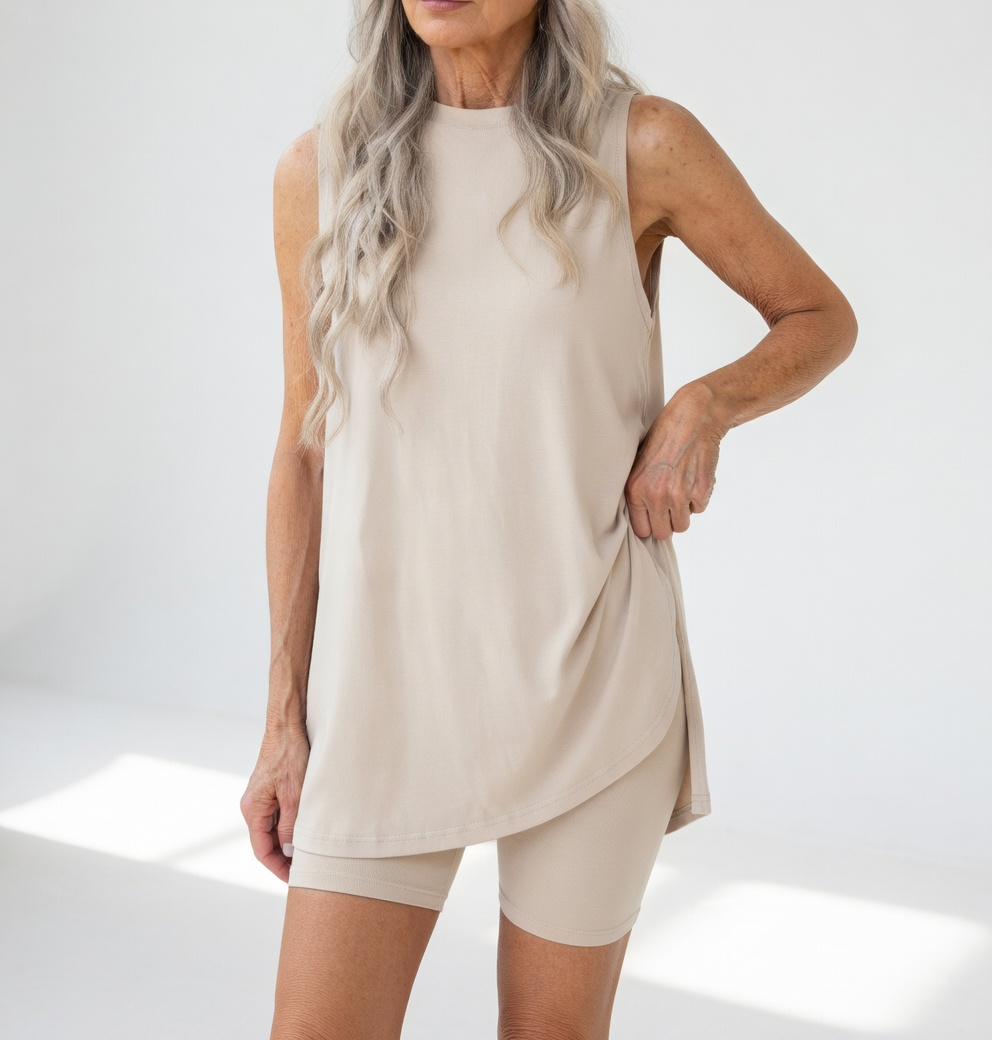 Félicité™ – Fluidt sæt med shorts og ærmeløs top