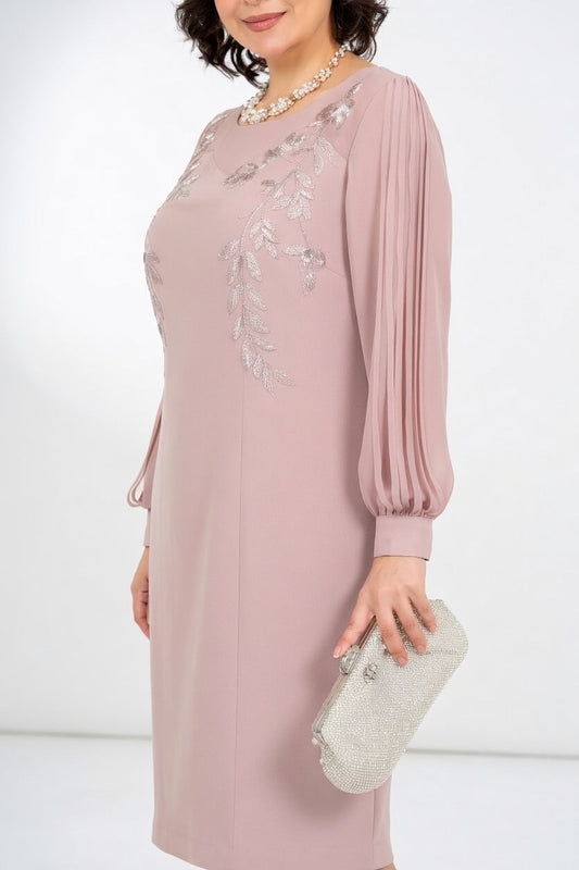 Éloïrine™ — Elegant, flydende kjole med raffineret og tidløst look