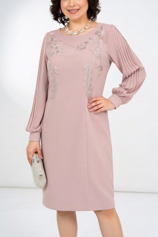 Éloïrine™ — Elegant, flydende kjole med raffineret og tidløst look