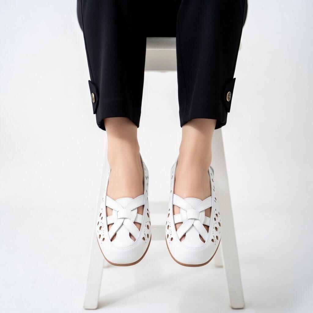 Élodiane™ — Elegante, ergonomiske ballerinaer med hulmønster og høj komfort