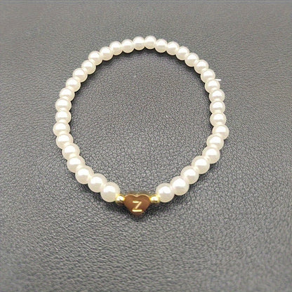 Elegant Armbånd med Initial i Hjerte (A–Z)