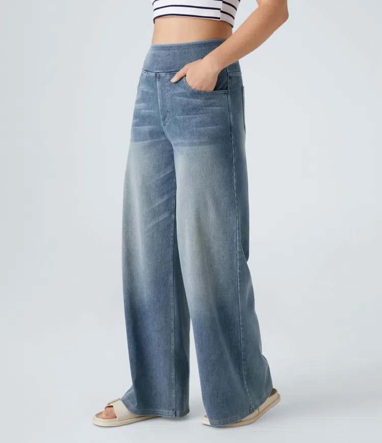 Meget elastiske jeans med vide ben og høj talje
