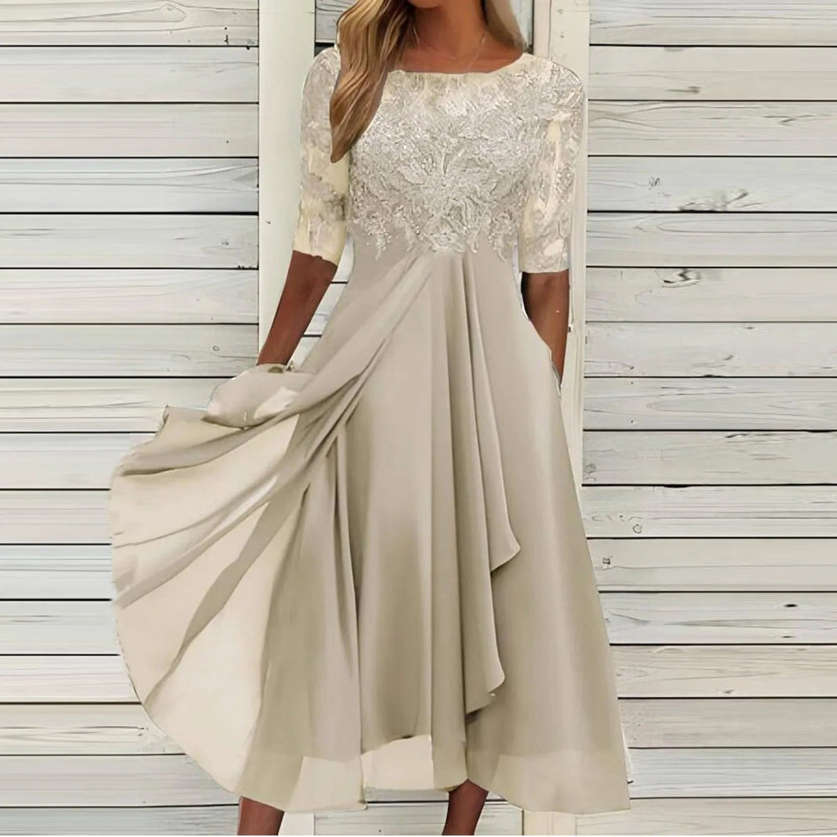 Puck™ - Elegant midikjole i blonde