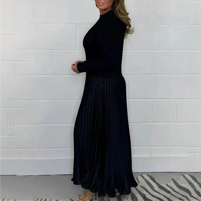 Claudine™ – Den plisserede sweaterkjole med elegance og komfort