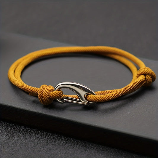 Alex™ — Raffineret armbånd i tidløs stil