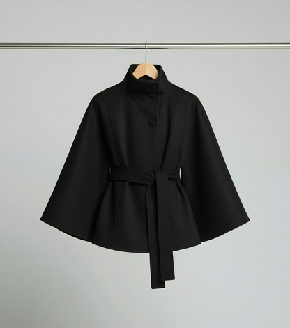 Capucine™ – Elegant capefrakke til hver dag