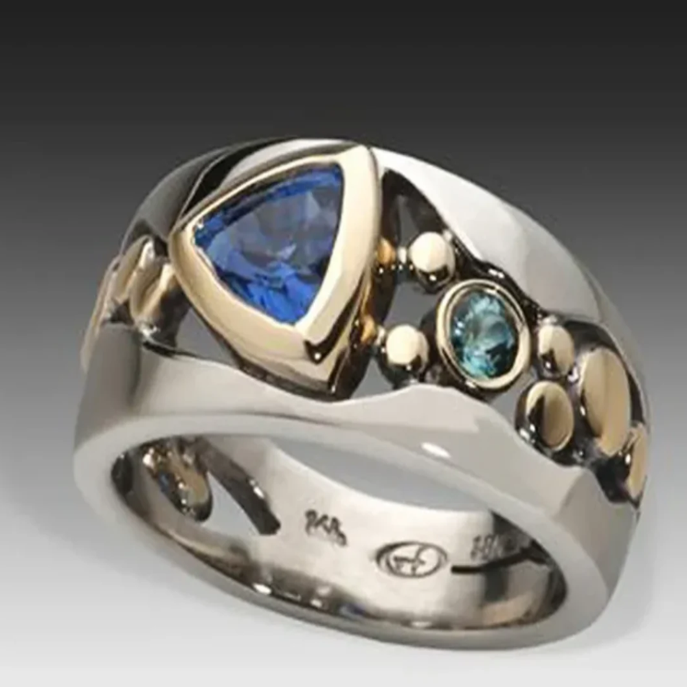 Vintage ring med blå krystal