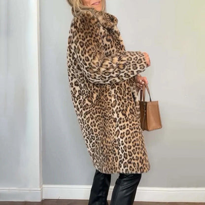 Séverine™ — Elegant halvlang jakke med leopardprint